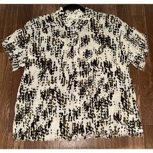 Industry Womens XS Short Sleeve Button Down Shirt Abstract Animal Print Frayed